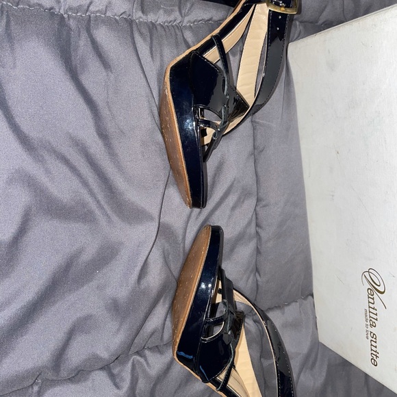 Venilla Suite Heels Size-35 USA Size-5 - Picture 6 of 10